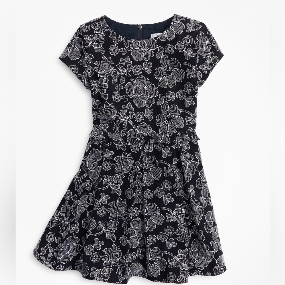 Brooks Brothers Girls Embroidered Ruffle Dress 5 Navy
